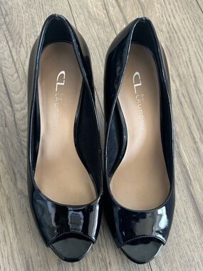 CL by Laundry Black Patent Peep Toe Pumps